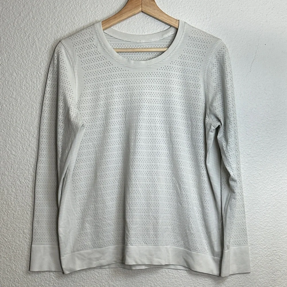 Lululemon Womens‎ Long Sleeve Top Breeze By Lightweight Gym Activewear